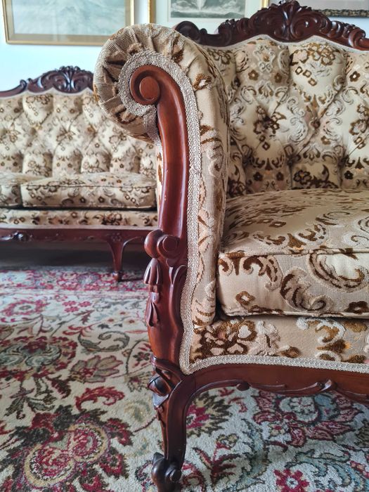 Продавам холова гарнитура - барок