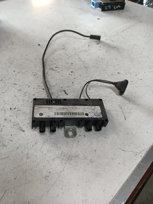 Amplificator Antena Peugeot 407 (6D_) [ 2004 - > ] Oem 41157801D