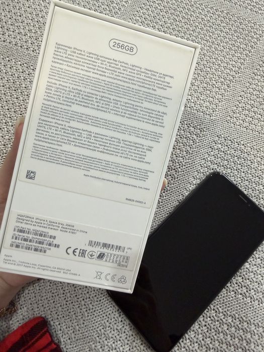 Iphone x (10) 256 гб