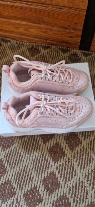 Маратонки  Fila.