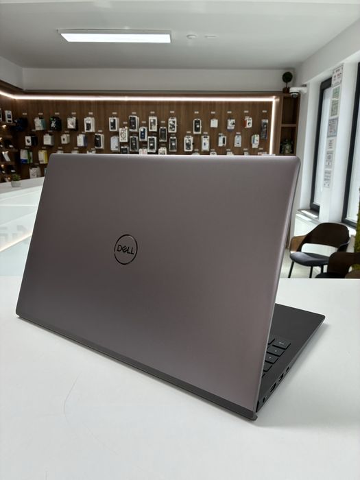 Laptop Dell Vostro 5501 | i5-1035G1 | 8GB RAM | 256GB SSD | 15.6"
