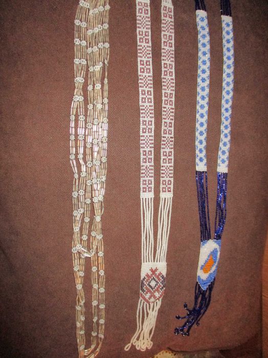 Coliere lungi de margele handmade 100lei/buc