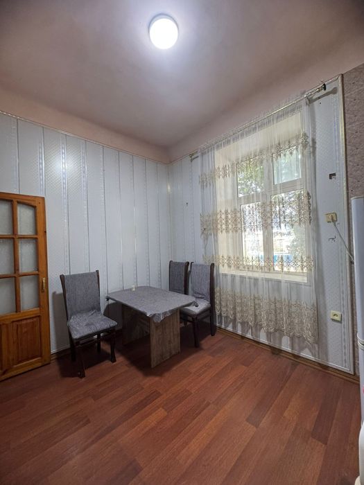 Срочно продаю 2 комн  квартрру горпарк