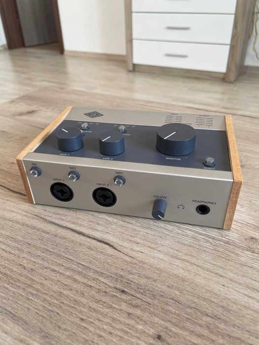Universal Audio Volt 276 - Interfata audio USB (compresor 1176)