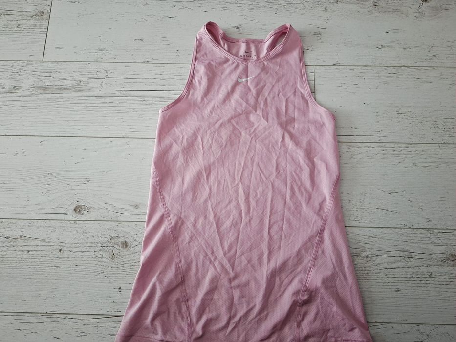 Nike Dry Fit-Ориг. Дамски потник Нов!