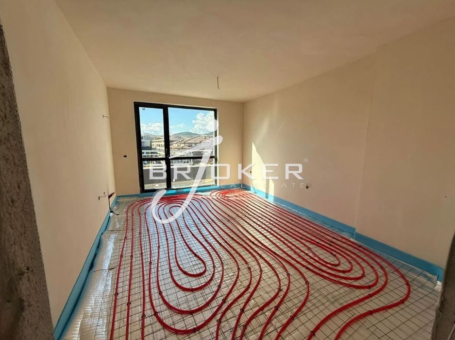 Продава се Многостаен апартамент в Кърджали, Център - 326 кв.м за 921 €/кв.м - Снимка #9