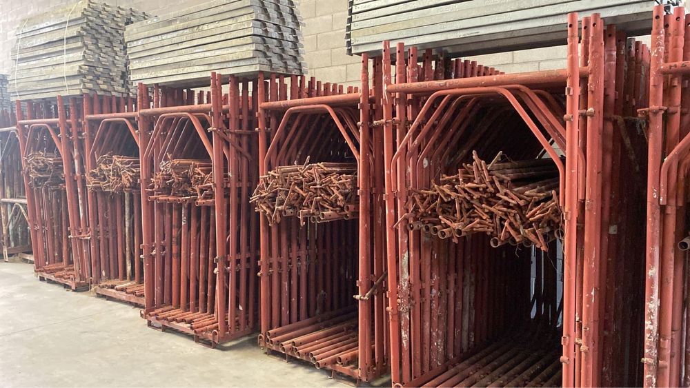 Фасадно скеле италианско рамково оригинално