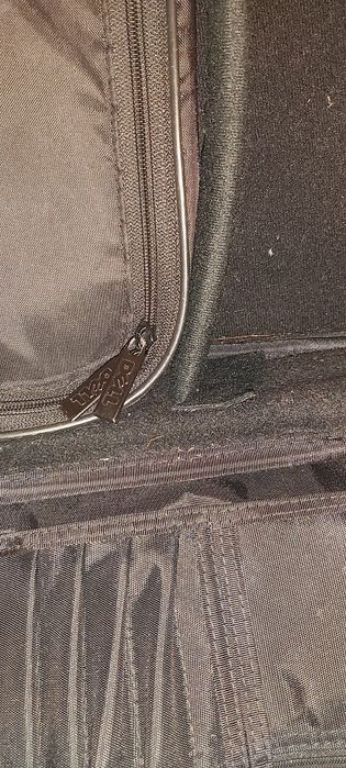 Geantă pentru laptopuri marca DELL