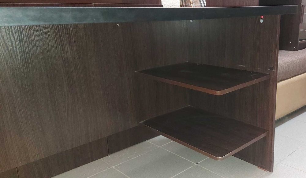 Стол руководителя тёмно-коричневый