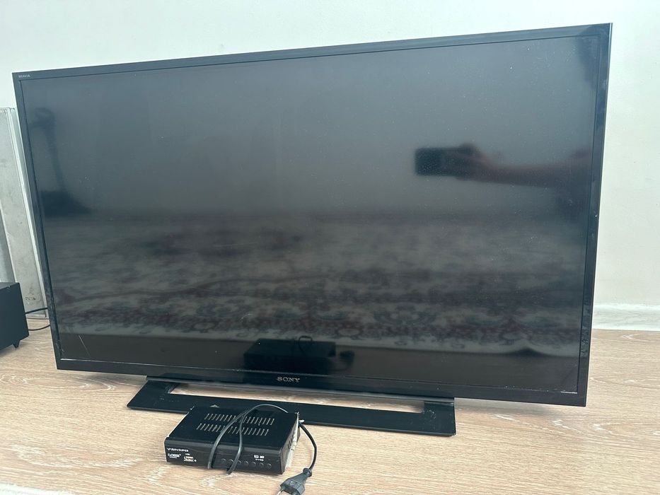 Телевизор 109см sony