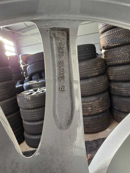 Jante Bmw X3 G01  X4 G02 Anvelope iarna Pirelli * BMW 225 60 R18