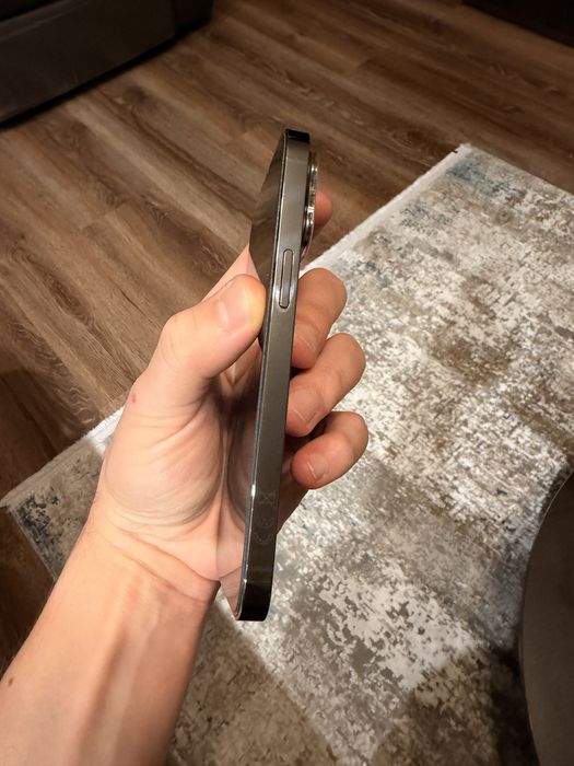 iPhone 13 Pro 256 Gb /Graphite/ Neverlock la cutie cu accesorii