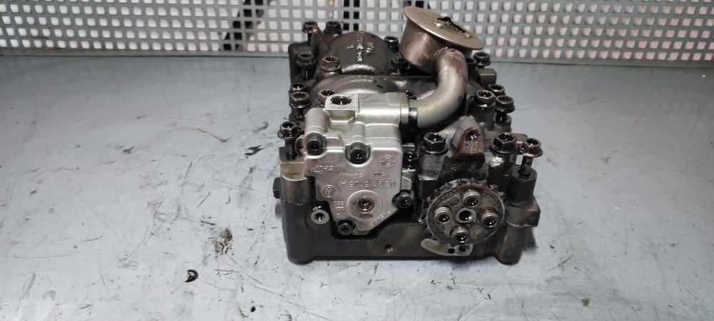 Pompa ulei volkswagen cod motor BHW cod 03G103537A