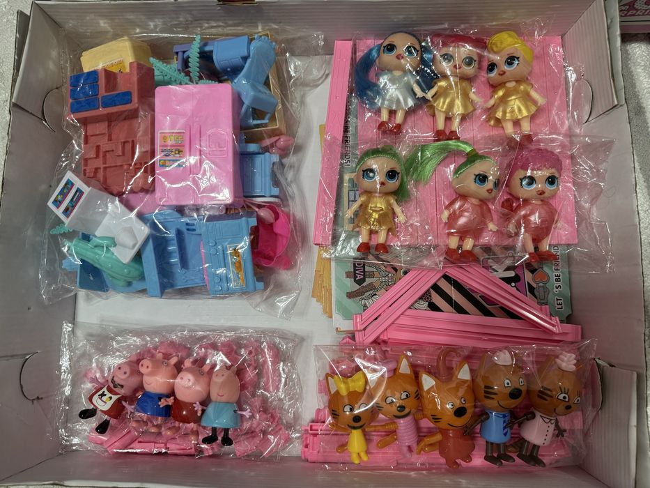 Игрушечный домик LOL