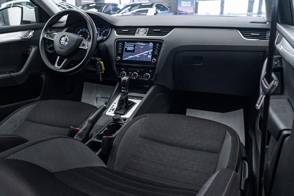 Skoda Octavia Navi/DSG/CarPlay/Camera/AndroidAuto/TVA/Leasing - Rate FARA AVANS