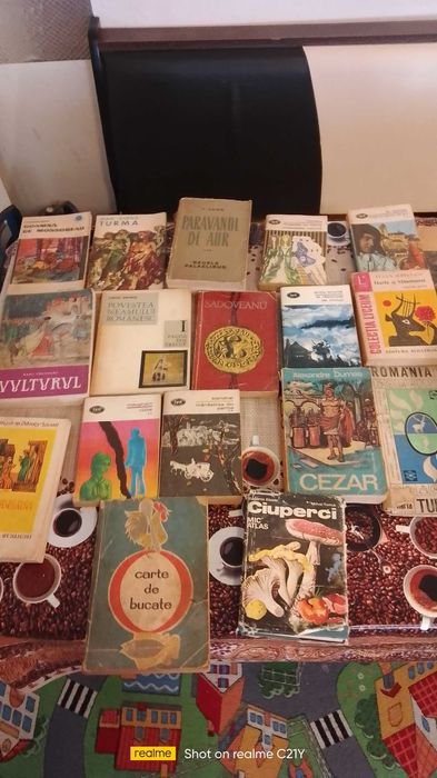 Cărți vechi și mai noi