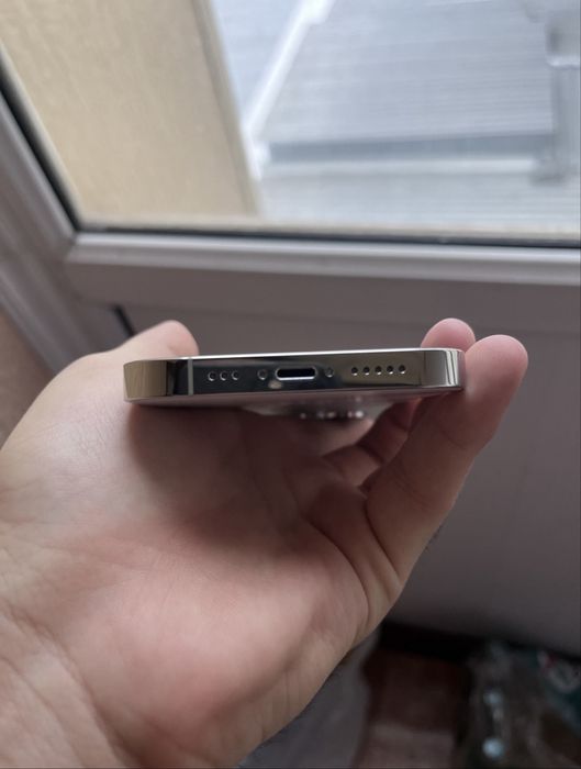 iPhone 14 pro silver 128gb