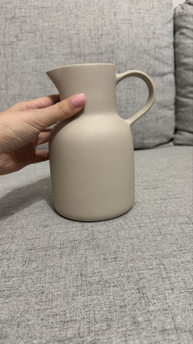 Decoratiuni culori neutre