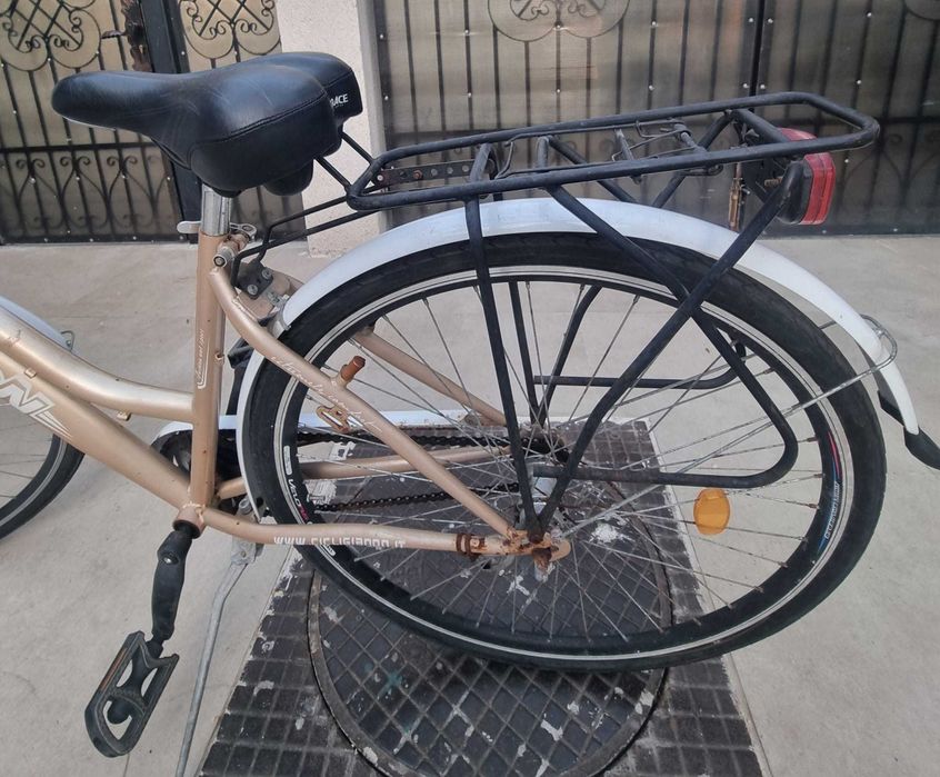 Biciclete oraș GIANT – 2 bucăți, stare bună
