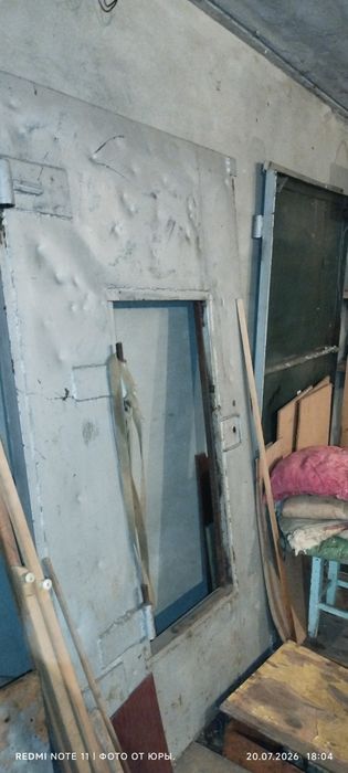 Срочно продам гаражные ворота.