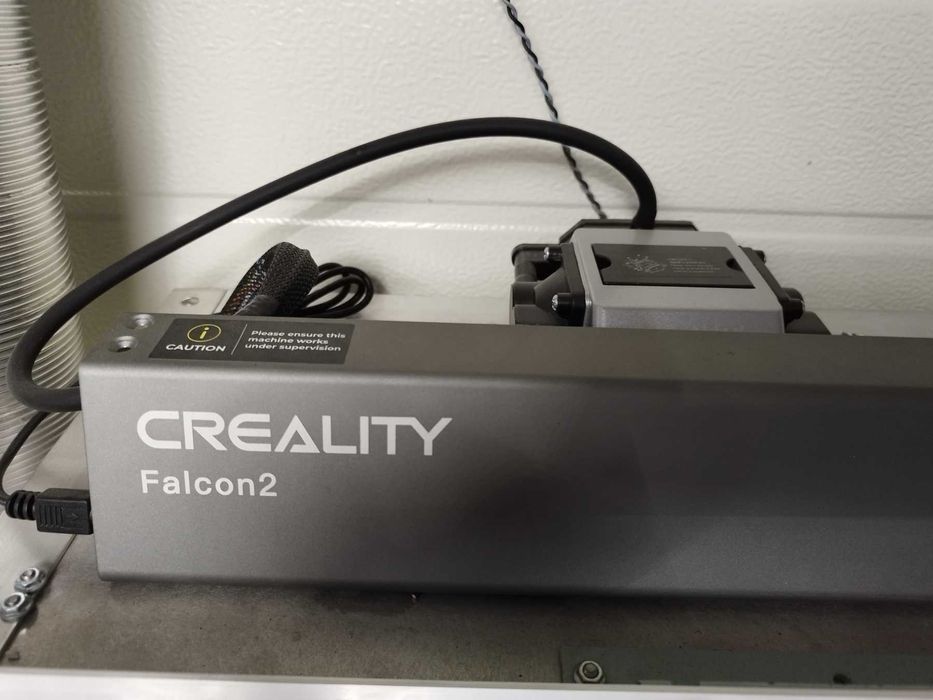 Продавам диоден лазер за рязане и гравиране – 600×900 мм