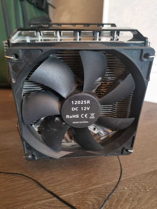 Мощный двухбашенный кулер (DeepCool TF140S, 6 теплотрубок)
