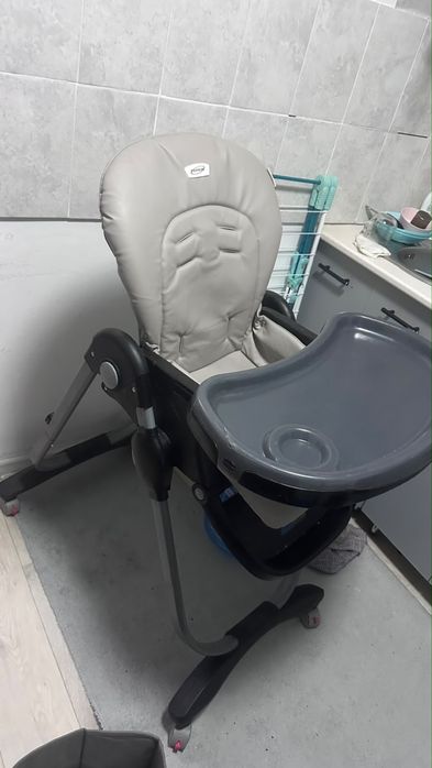 Продам стульчик для кормление