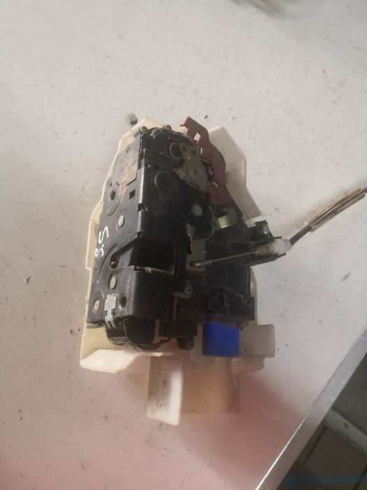 Broasca Usa Stanga Spate Volkswagen Touareg (7La, 7L6, 7L7) [ 2002 - 2