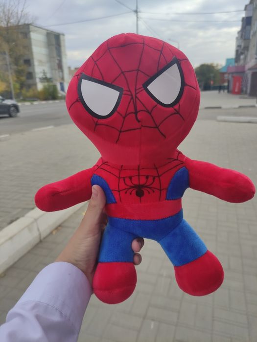 Продам человека паука