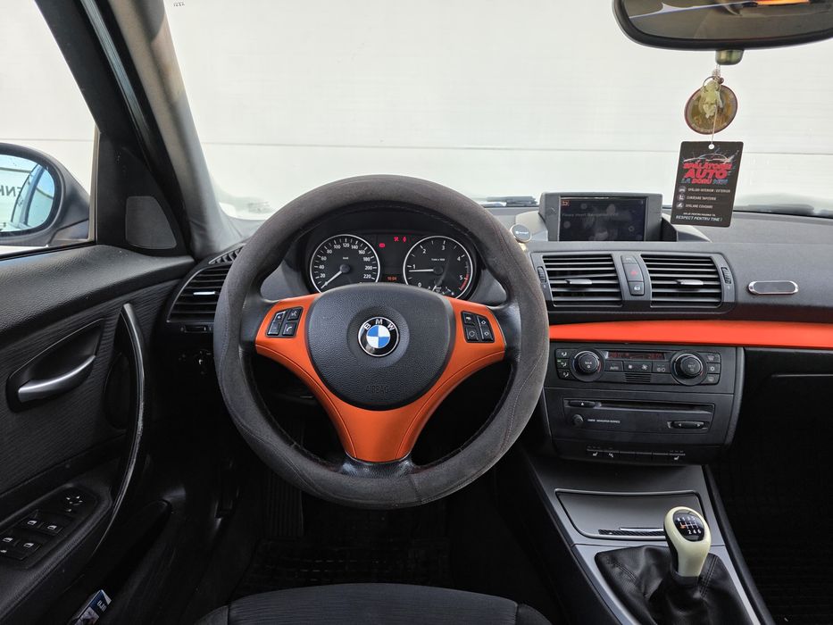 BMW Seria 1 2006 — imagine 5