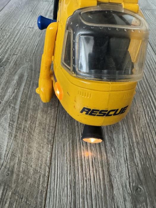 Vand elicopter cu sunete si lumini