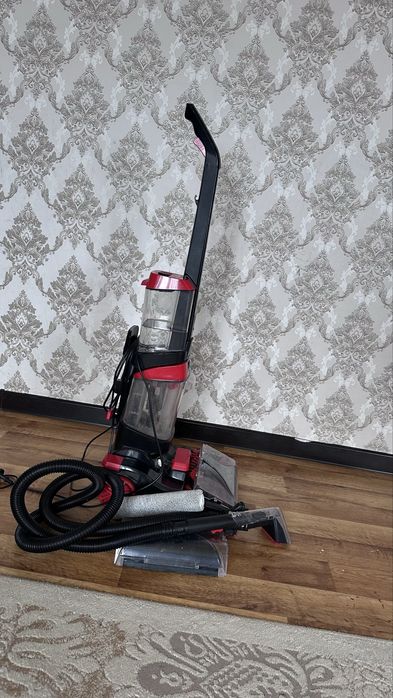 Продам пылесос моющий