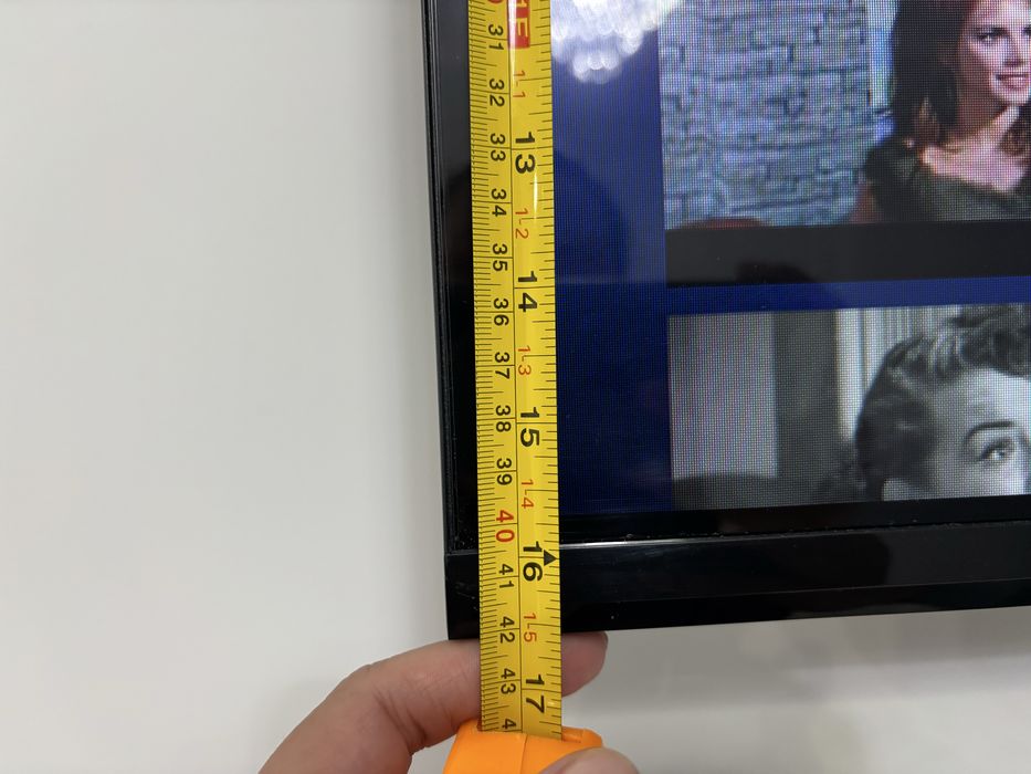 Продается телевизор