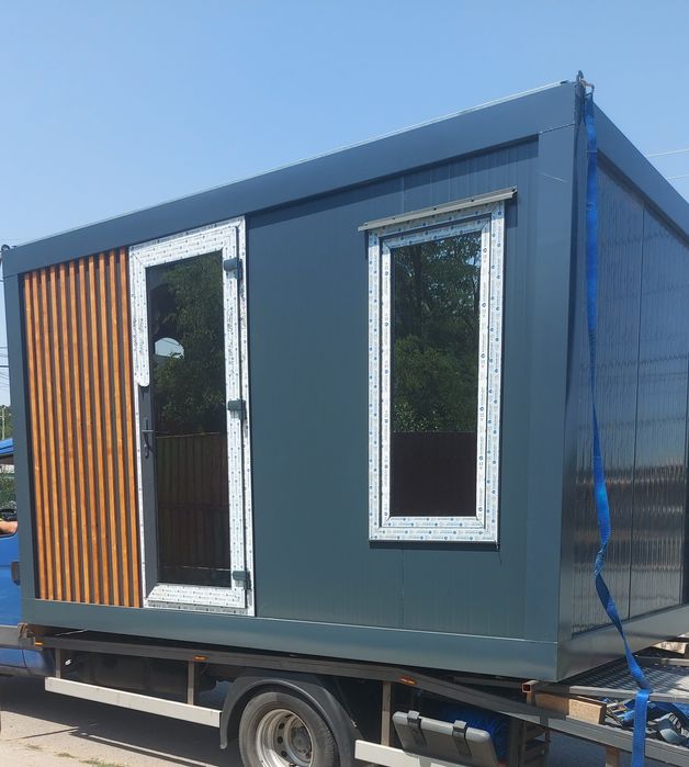 Vand container tip vitrină