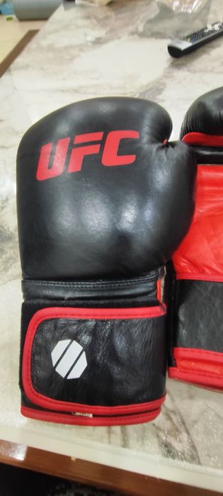 UFC Perchatka boks