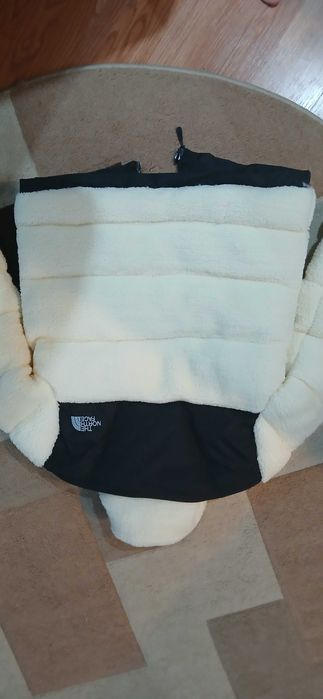Geaca cu puf the north face