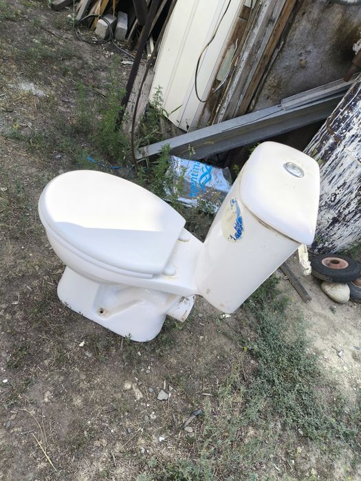 Унитаз цена  18 000