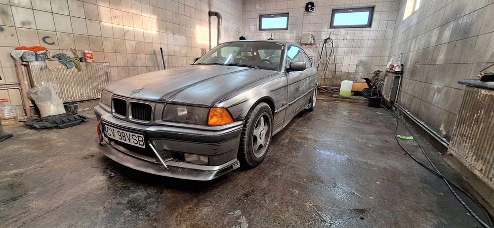 BMW 1.6i E36 Automat