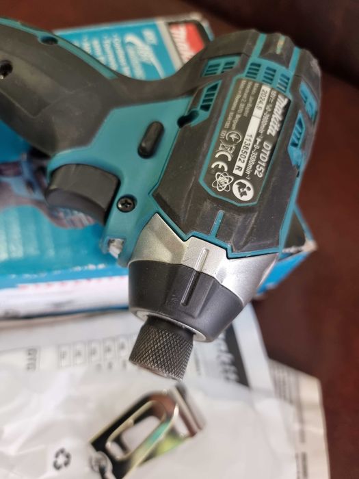 Акумулаторен Импакт Винтоверт Makita