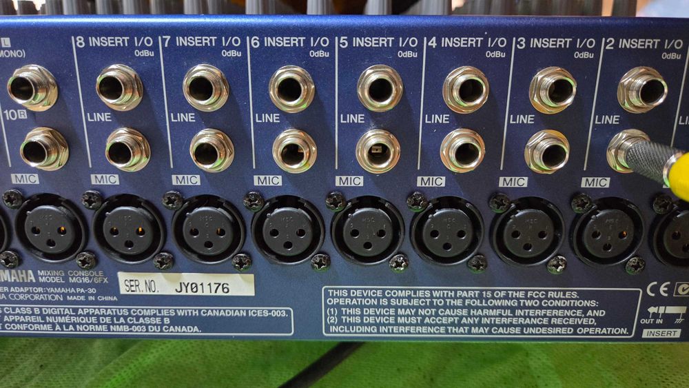 Yamaha MG16 /6fx 16 channel cu efecte