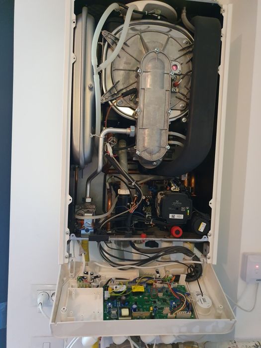 Reparații pe loc placă electronică Centrală Immergas Vitrix Exa