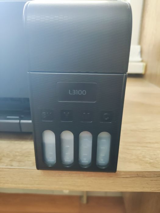 Продам принтер цветной epson