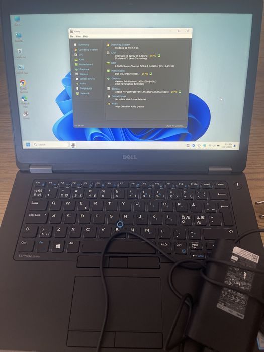 Dell Latitude E5470 ; i5 6200U ; 8 GB RAM ; SSD m2 256 GB