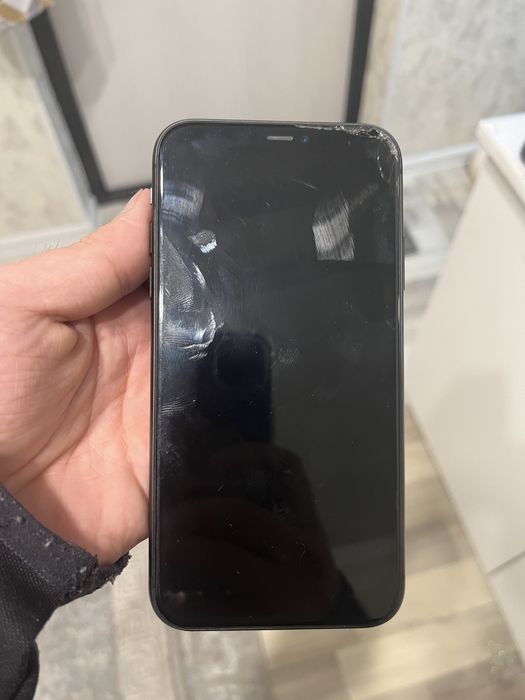 Продам Iphone 11 128гб