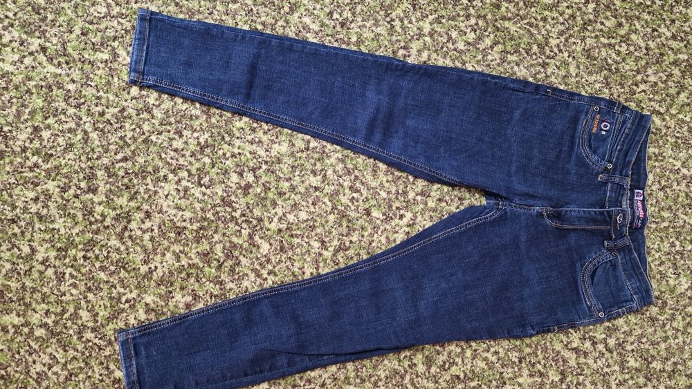 Мужские новые джинсы