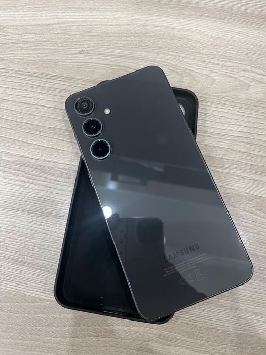 Samsung s24fe идеал