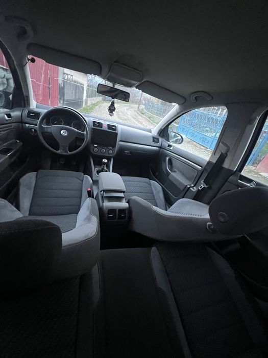 Vând golf 5 1.9 bkc 4x4