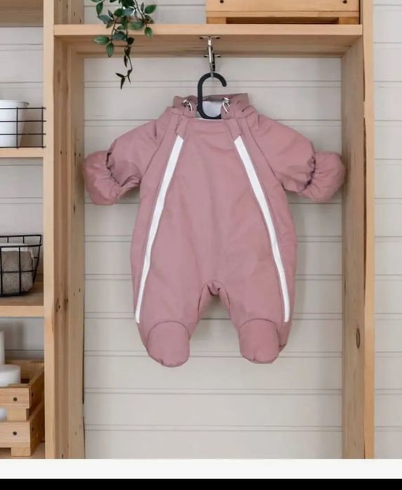 Зимний комбинезон 3-6 мес