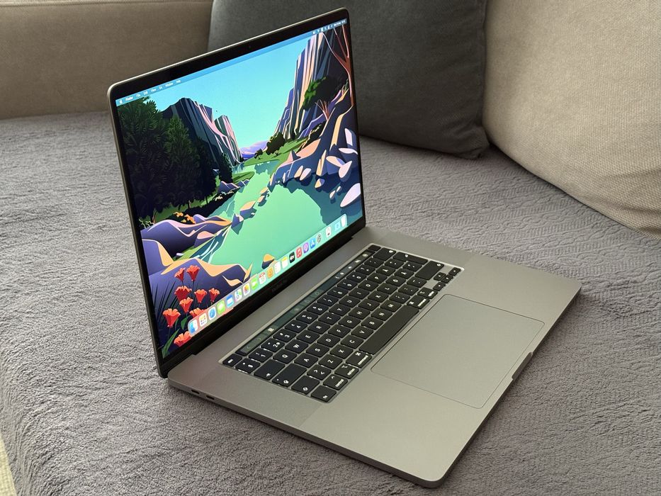 16'Като Нов Macbook Pro 16 2019/i7-9750H/16GB DDR4/512GB SSD/5500M