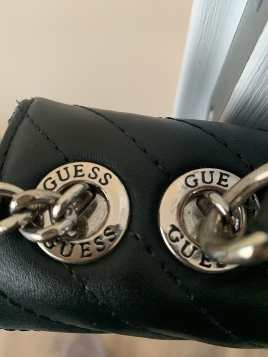 ДамскаЧанта Guess